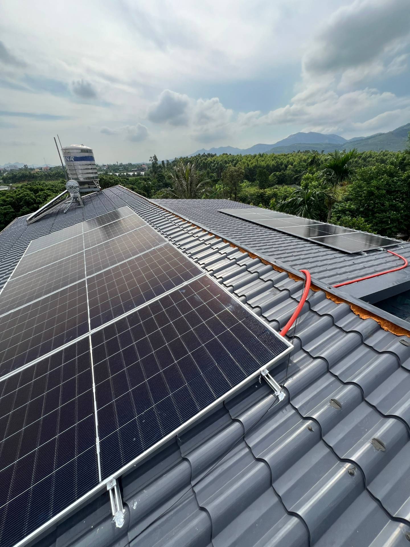 Hệ Thống 6.2kwp - nhà Anh Trịnh Hưng Yên Tử, Quảng Ninh